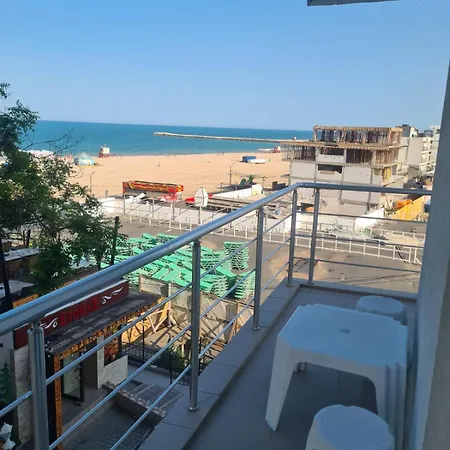 Golden Otel 3*